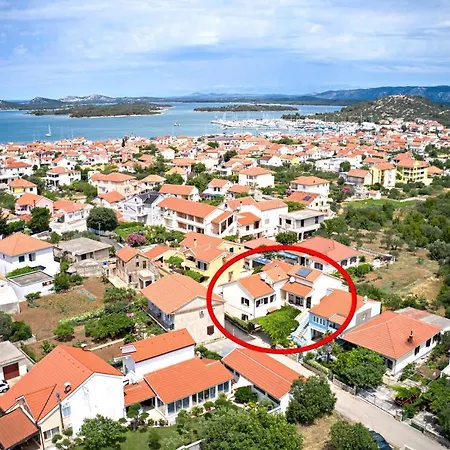 アパート With Parking Space - 5088