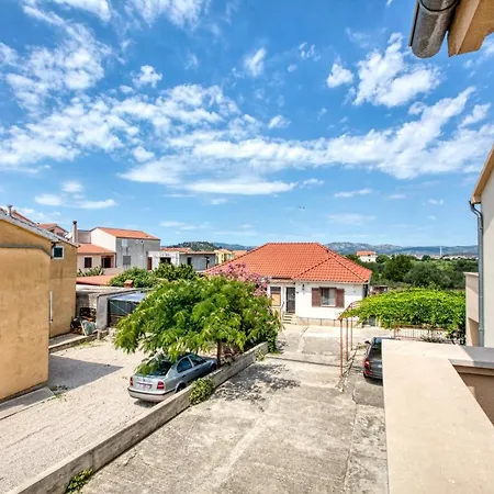 With Parking Space - 5088 Apartament Murter