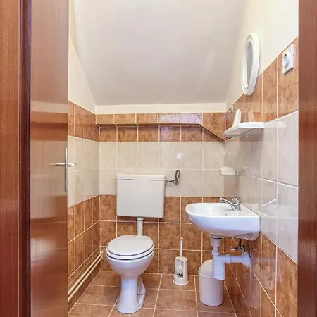 With Parking Space - 5088 Appartement *