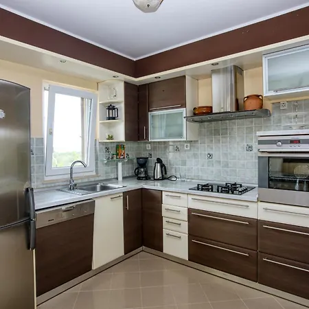 With Parking Space - 5088 Appartement