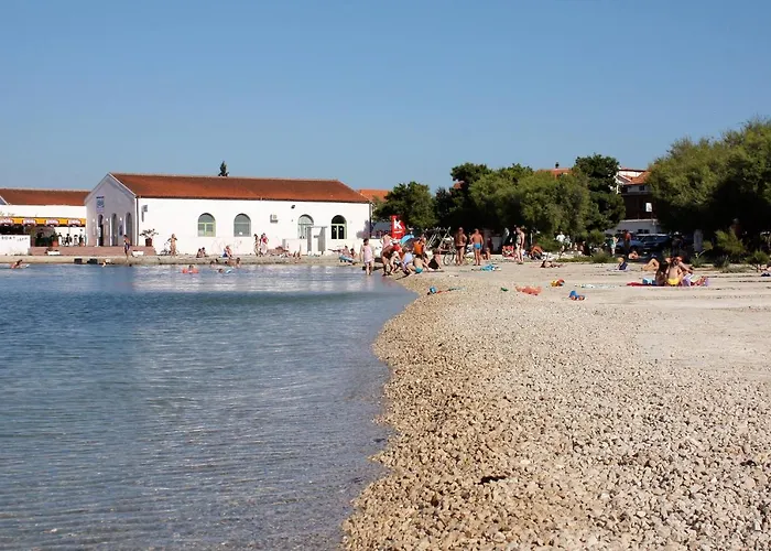 Apartman With Parking Space - 5088 *