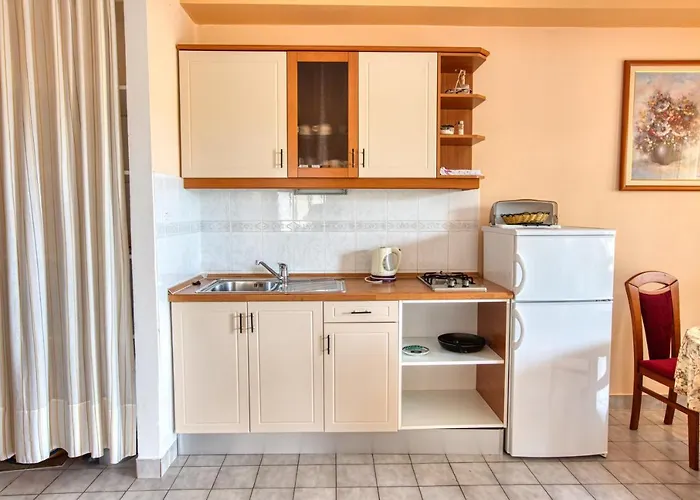 With Parking Space - 5088 Murter