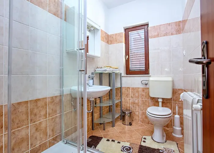 With Parking Space - 5088 Apartman *